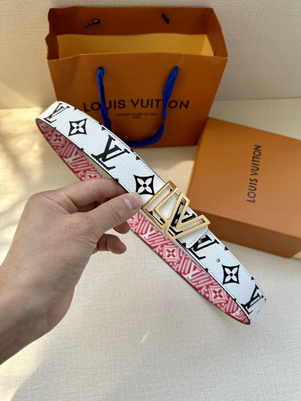 激安ルイヴィトンベルト正面デザイン